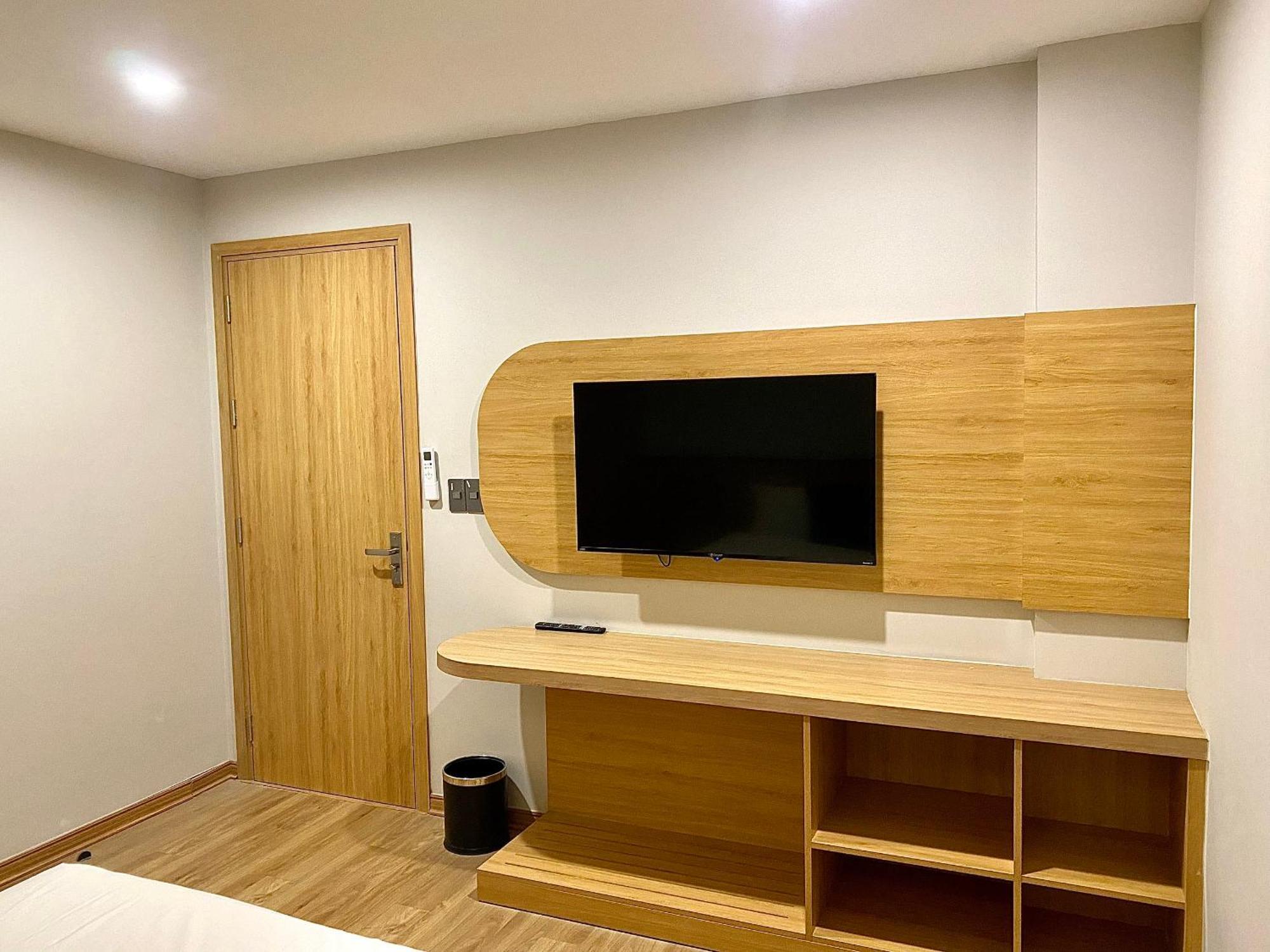 Milash Boutique Hotel Hạ Long Exterior foto